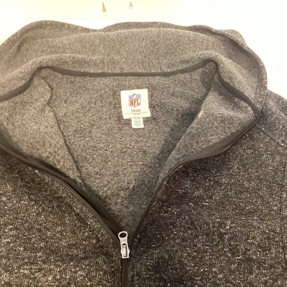 Cleveland Browns womens zip up hoodie made by G-III size XL - Picture 6 of 9